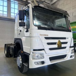 Reman 4x2 Truck Tractor Sinotruk Howo 380