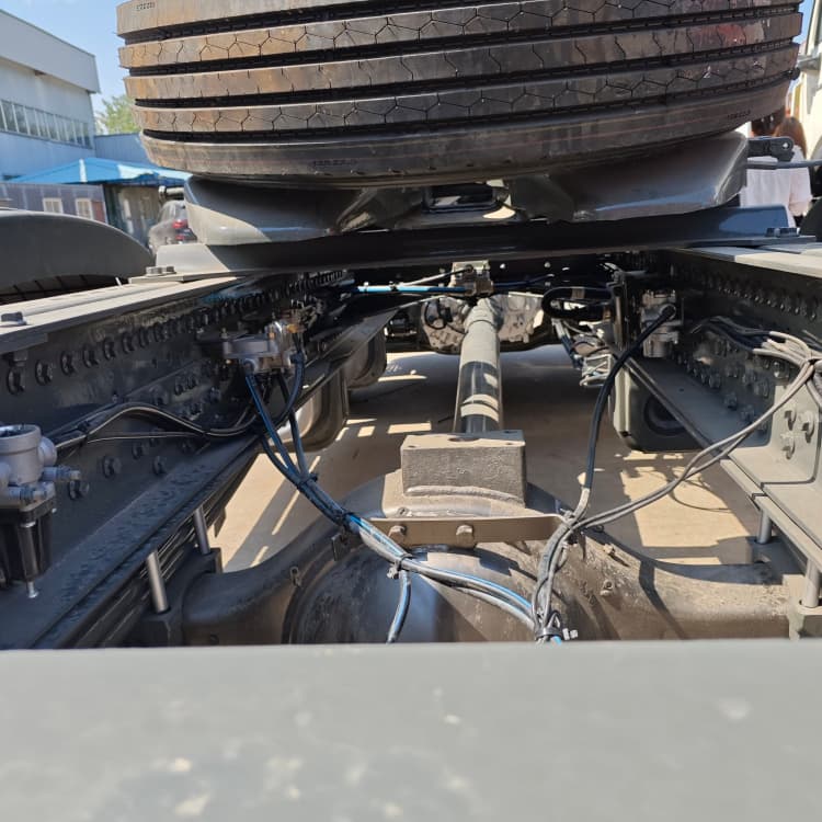 Reman Howo NX 440 4x2 Tractor Head 6 Reman 4x2 Tractor Head Howo NX 440 Truck