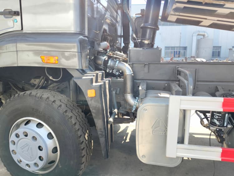 China Reman Howo NX Tipper Truck 6×4 7 China Reman Tipper Truck | Reman Sinotruk NX