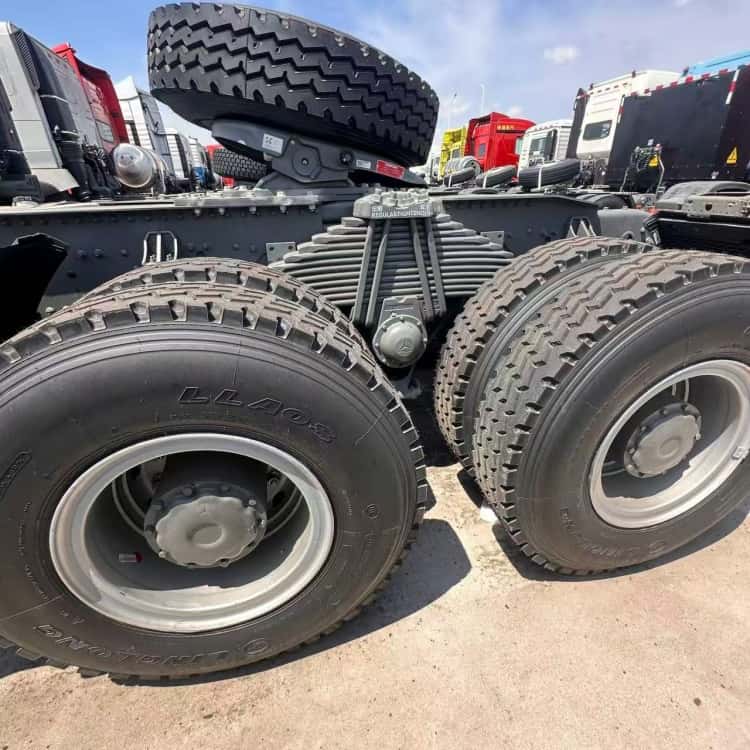 Reman Howo T7H 430 6x4 Tractor Truck 4 Reman Sinotruk T7H Howo 430 6x4 Tractor Truck Head