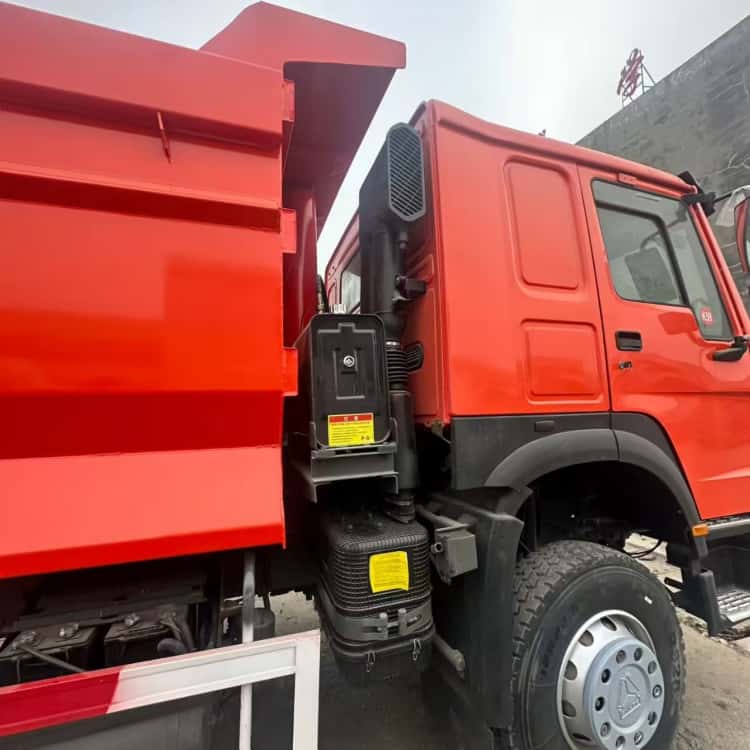 Reman Sinotruk Howo 6x4 Tipper Truck U Shape 3 Chinese Genuine Reman Sinotruk Tipper Truck for Sale