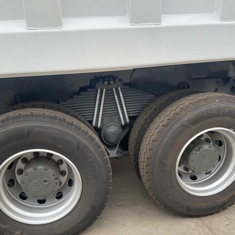 Reman Howo 10 Wheel Tipper Truck 6 Howo Reman Truck Tipper 10 Wheel for Sale Price