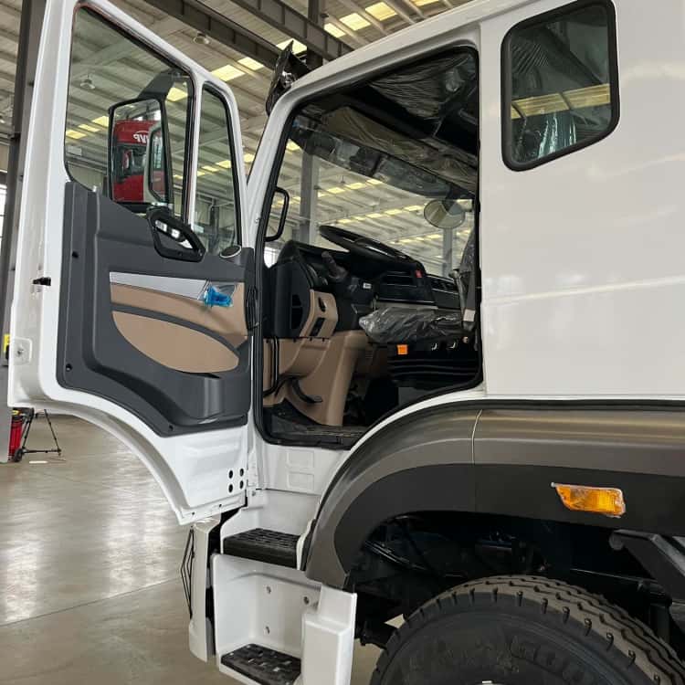 Reman Sino Howo Truck Tractor NX 371 6x4 Price