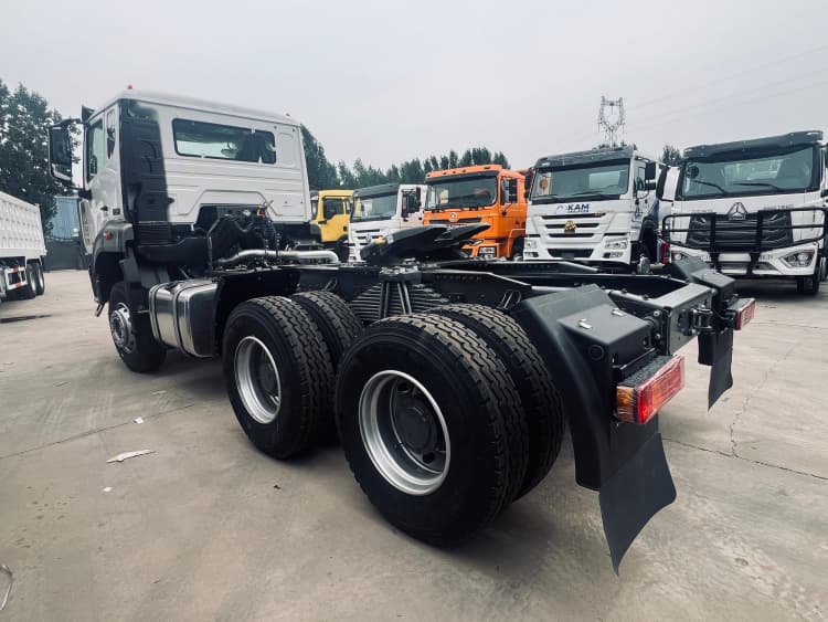 Reman Prime Mover Sinotruk Howo NX 380 6x4 Truck Head for Sale