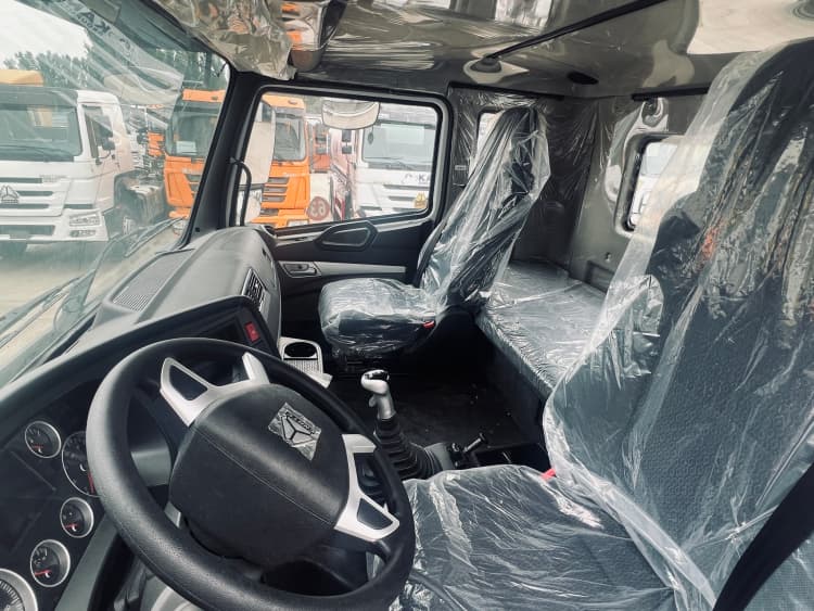 Reman Prime Mover Sinotruk Howo NX 380 6x4 Truck Head for Sale