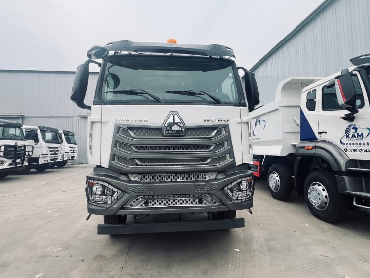 Reman Prime Mover Sinotruk Howo NX 380 6x4 Truck Head for Sale