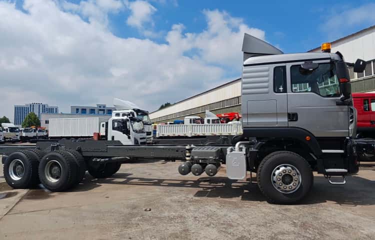 Reman Howo TX 6x4 Chassis Truck 7 Reman Truck Chassis Sinotruk Howo TX 6x4 for Sale