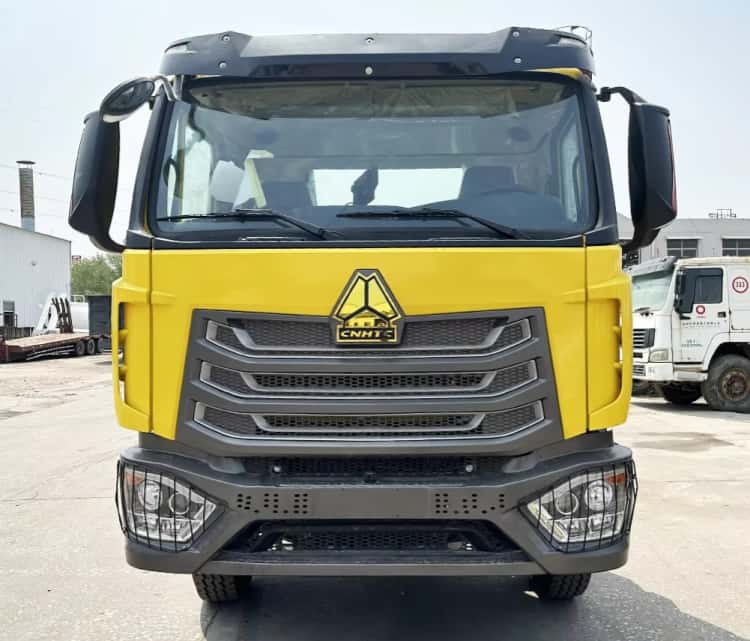 Reman Howo NX 8x4 Chassis Truck 3 Reman 8x4 Chassis Truck Sinotruk Howo NX
