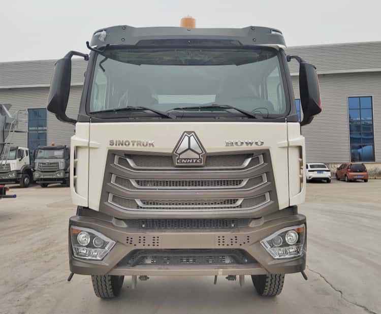 Reman Howo NX 371 6x4 Chassis Truck 3 Reman 6x4 Chassis Truck Sinotruk Howo NX 371