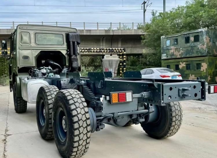 Reman Chassis 6x6 Howo Truck